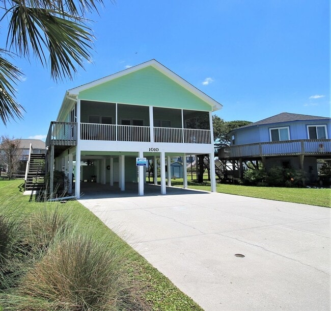 Primary Photo - Surf City - 3BR 2BA Pet Friendly Cottage O...