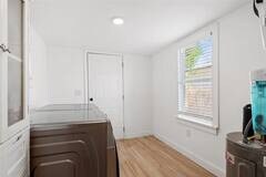 Building Photo - 3765 21st Ave S