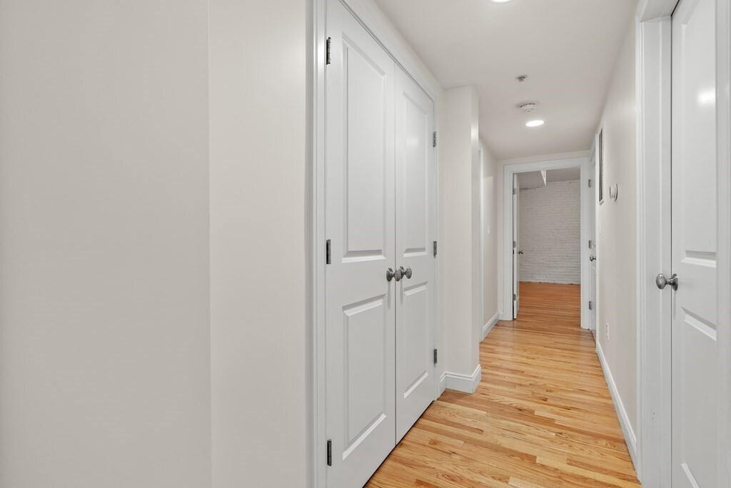 Building Photo - 236 E St