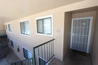 Building Photo - Furnished 2-Bedroom 2-Bathroom Condo at University Heights
