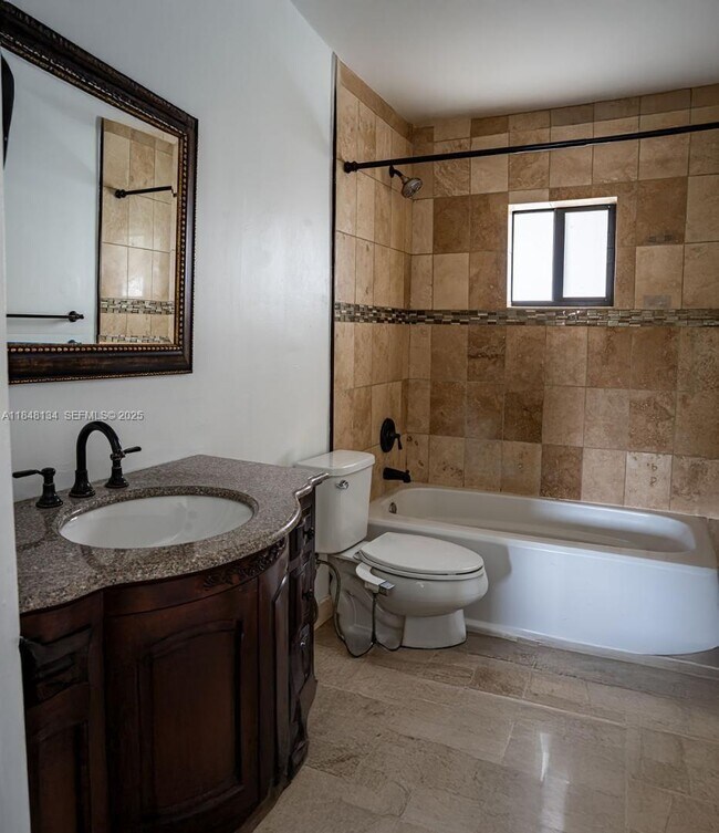 Building Photo - 16710 SW 140th Ave