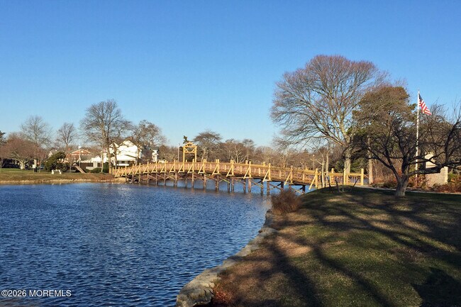 Building Photo - 416 Salem Ave