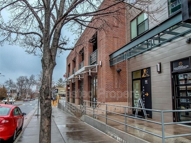 Building Photo - 3420 W 32nd Ave