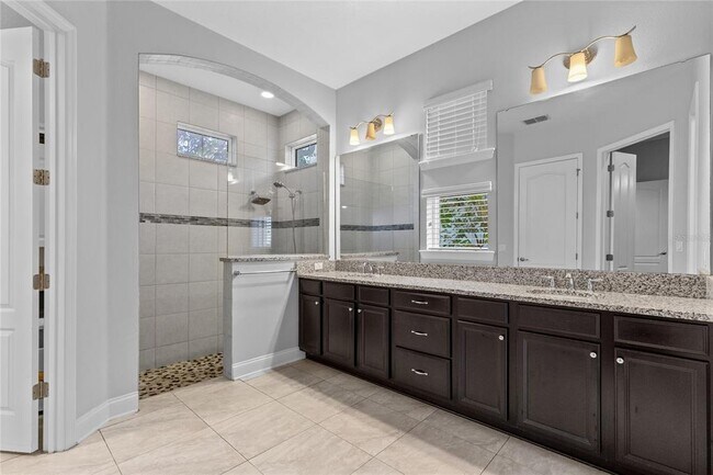 Building Photo - 9077 Neher St