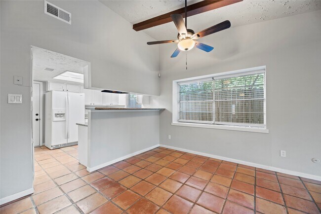 Building Photo - 17114 Banchory Ave