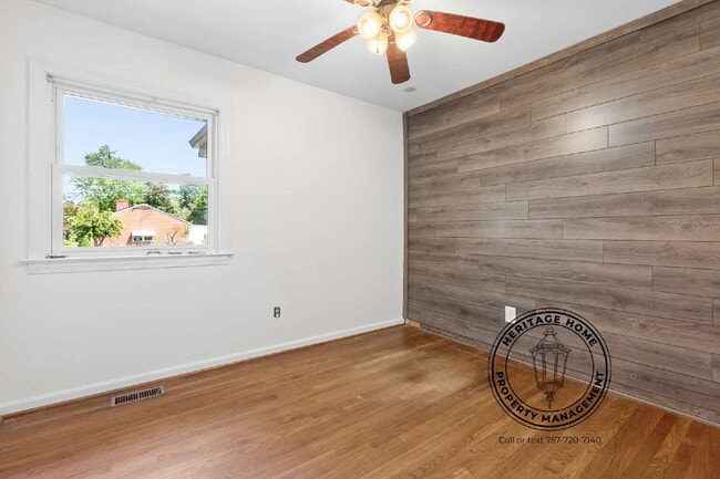 Building Photo - 1023 Faubus Dr