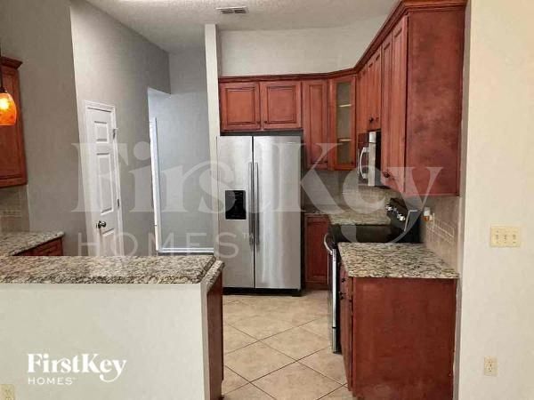 Building Photo - 12325 Apple Leaf Dr