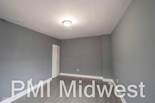 Building Photo - 117 N Colorado Ave