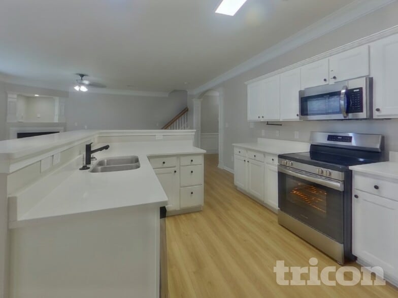 Building Photo - 8219 Belmont Stables Dr