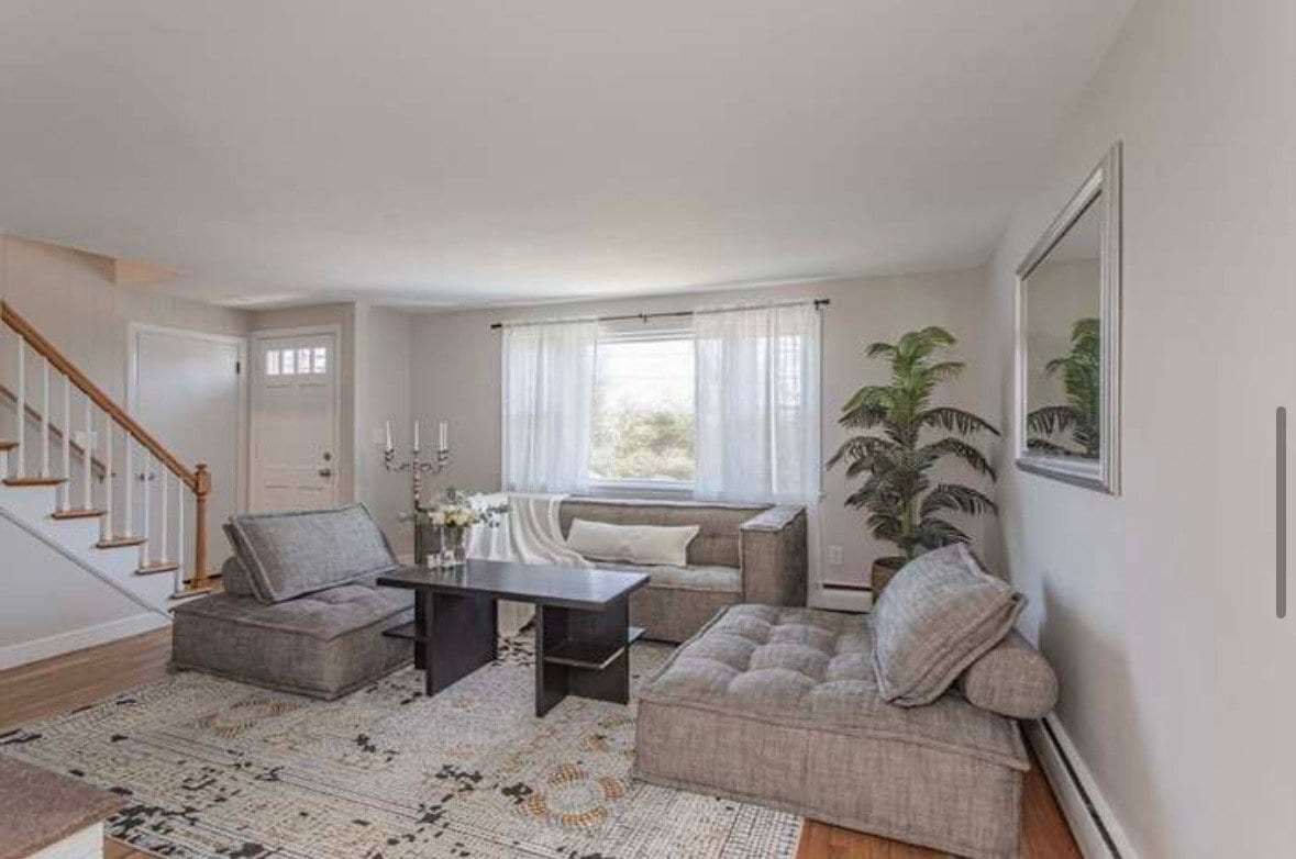 Building Photo - 215 Blue Hill Dr