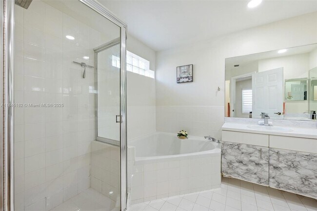 Building Photo - 12340 SW 144th Terrace