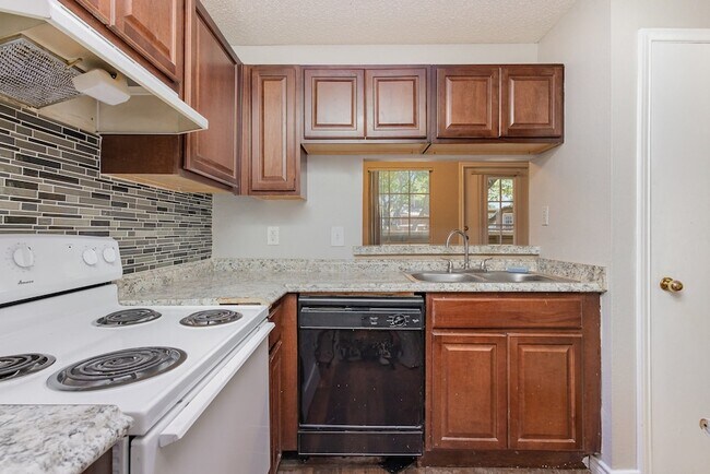 Building Photo - 3639 W Northgate Dr