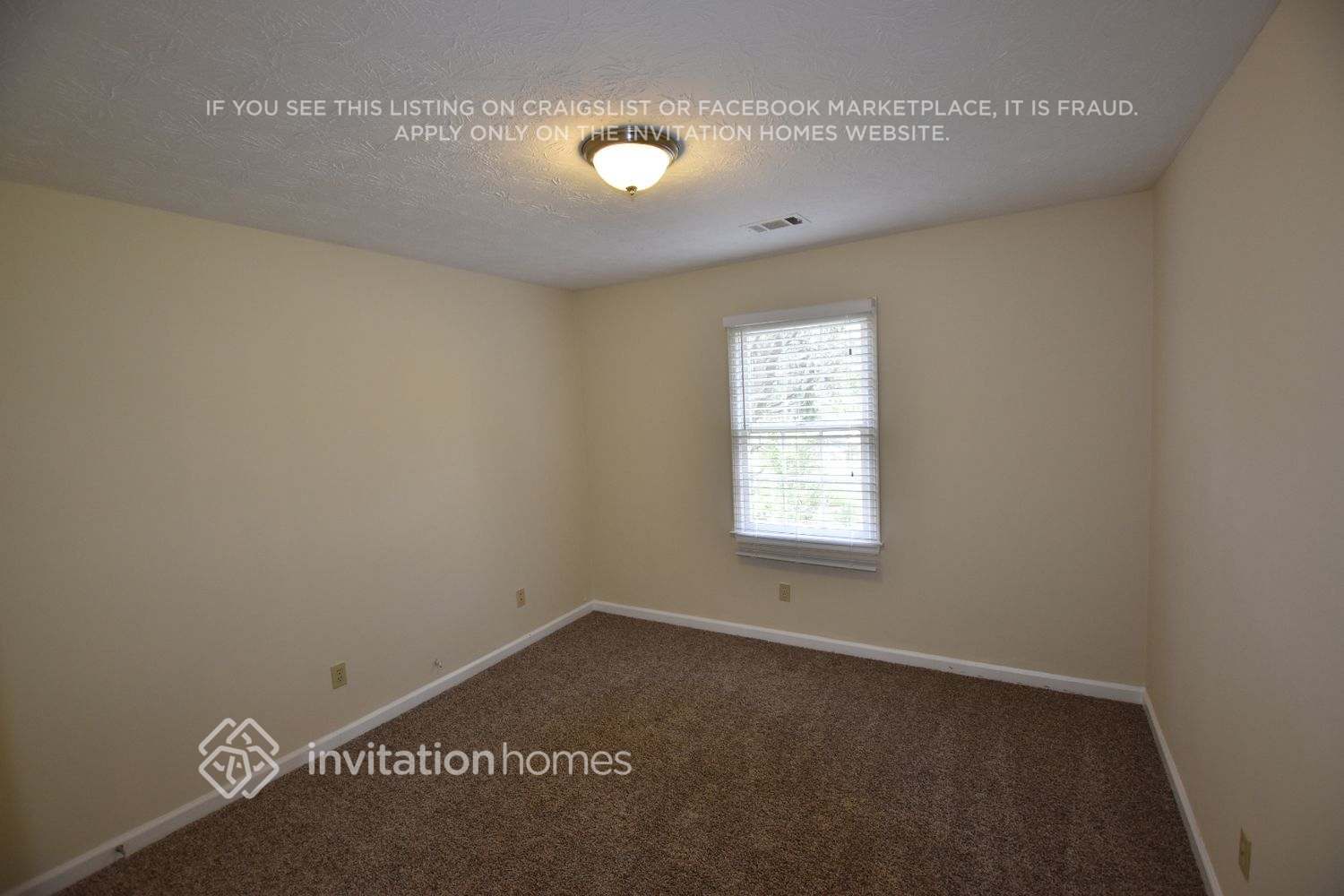 Building Photo - 465 Sheringham Ct