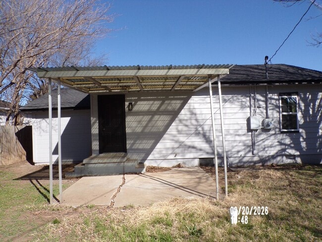 Building Photo - Beautiful Renovated Home in the Heart Of Lawton