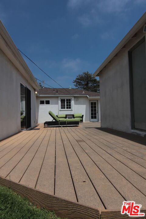 Building Photo - 8111 Westlawn Ave