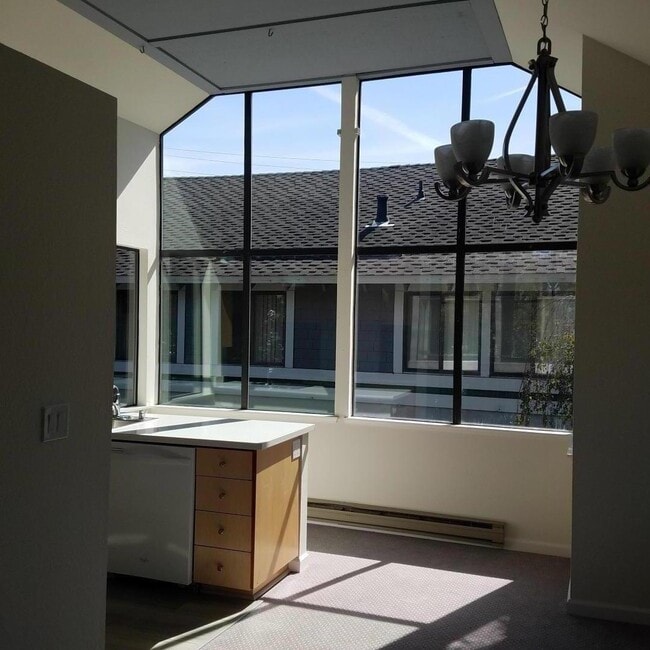 Building Photo - 1243 Moonsail Ln