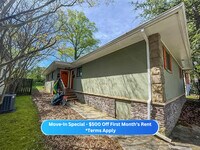 Building Photo - 1332 Eubanks Ave