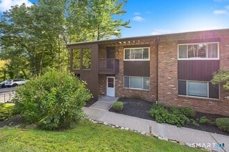 Building Photo - 264 Lyman Rd