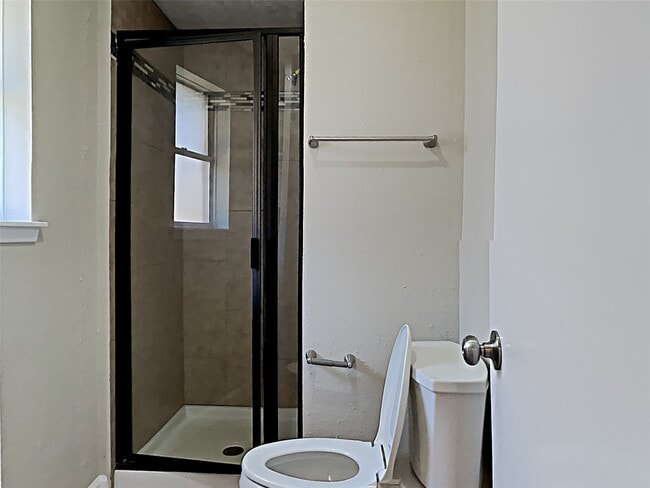 Building Photo - 24111 Spring Towne Dr
