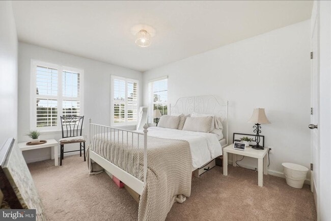 Building Photo - 11360 Sandhurst Pl