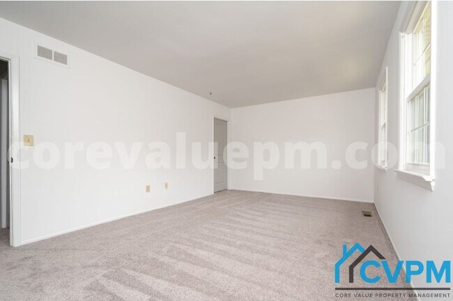 Building Photo - 1250 Stonewood Ct