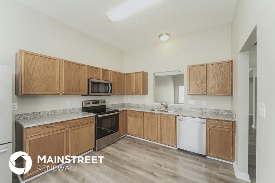 Building Photo - 524 Lightspun Ln