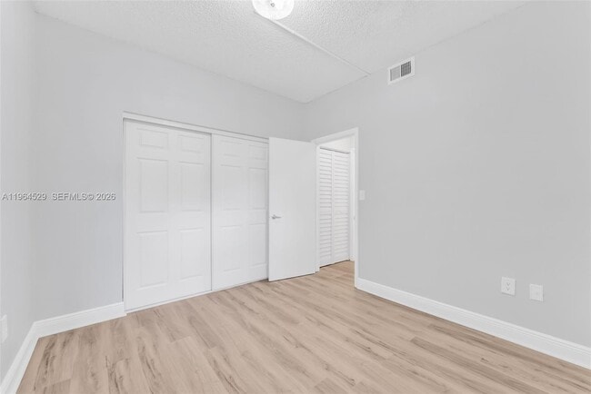 Building Photo - 2331 NW 96th Terrace