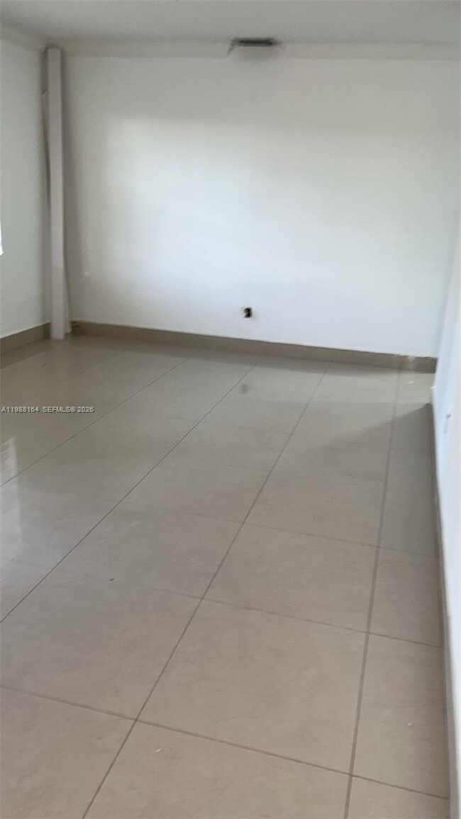 Building Photo - 2540 NW 141st St