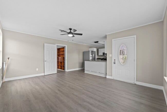 Building Photo - 5309 Perry Ave