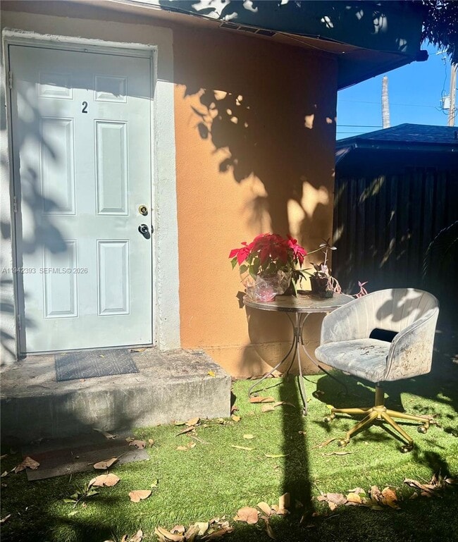 Building Photo - 2020 NE 26th St