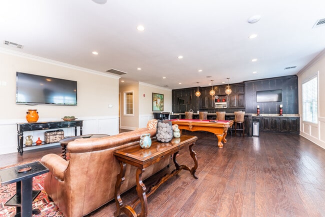 Clubhouse lounge - Riverstone