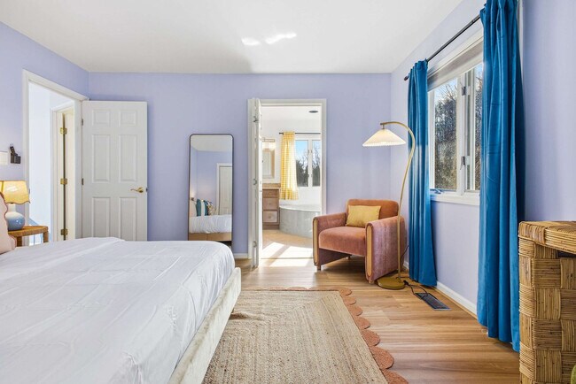 Building Photo - 12 Apple Tree Way