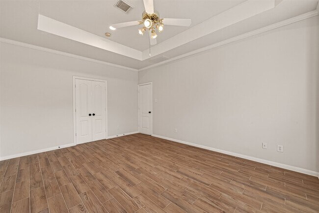 Building Photo - 3206 Shadowfern Ct