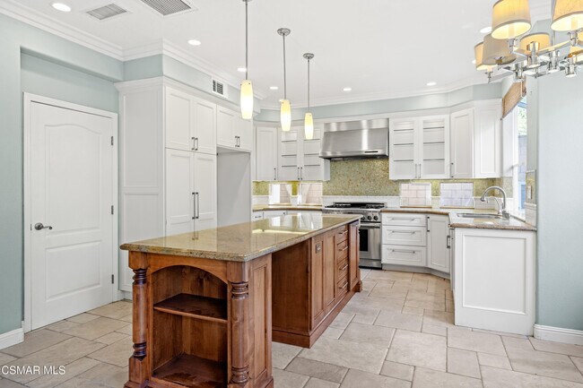 Building Photo - 3881 Timberridge Rd