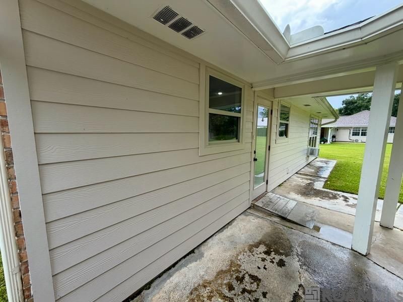Building Photo - 40174 Alise Ave