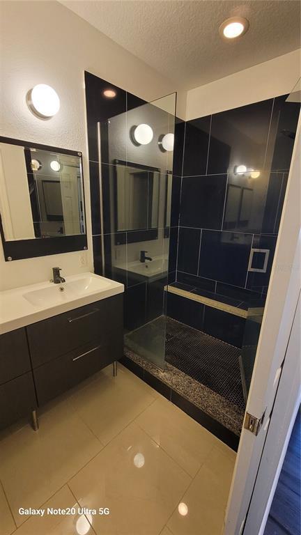 Building Photo - 1041 Aragon Ave