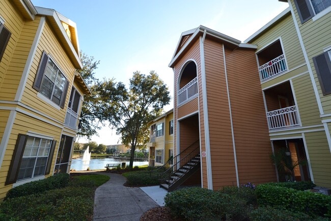 Building Photo - 1/1 Condo in Park Central ~ Gated Community with Resort Style Amenities