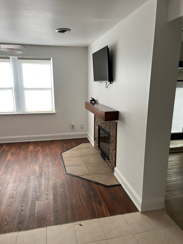 Building Photo - 2701 Hartford Dr