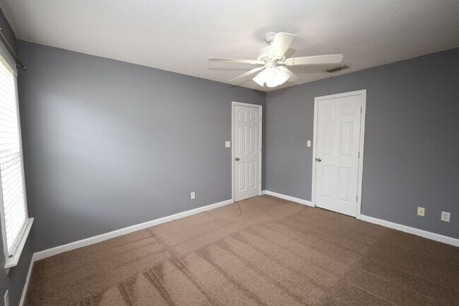 Building Photo - 3941 Cutter Point