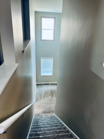 Building Photo - 2367 Stonecrest Path NW