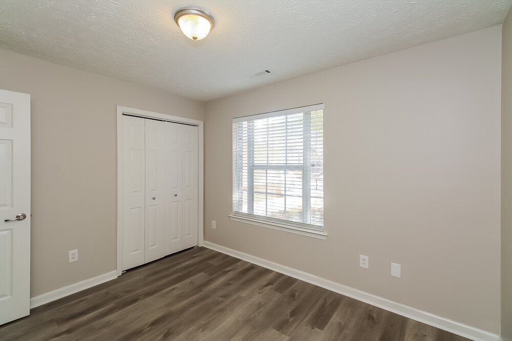 Building Photo - 11 Grier Ln