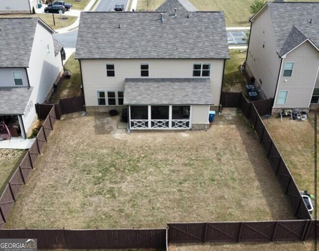 Building Photo - 126 Cottontail Ln