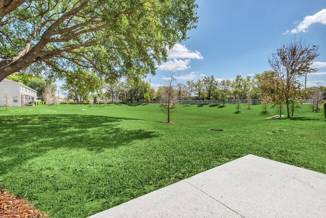 Building Photo - 7519 Aloma Pines Ct