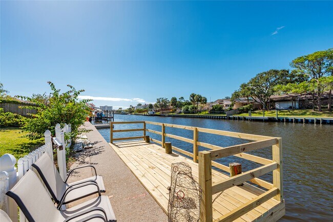 Building Photo - 2417 Gerol Dr