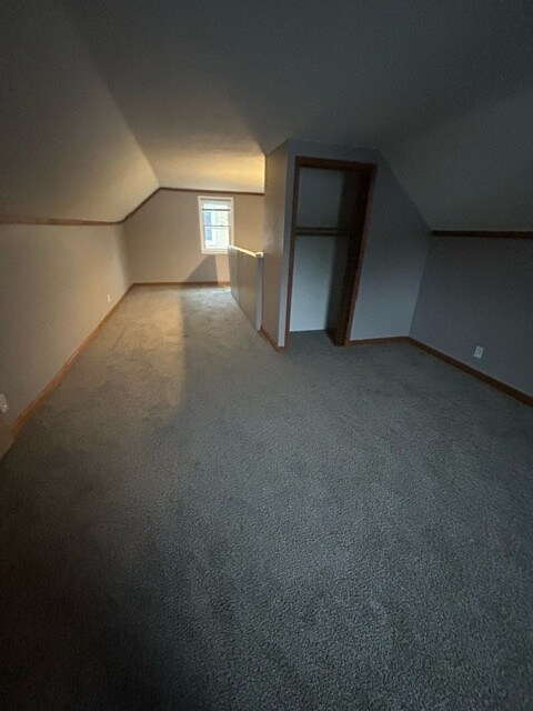 Building Photo - 911 12th Ave NE