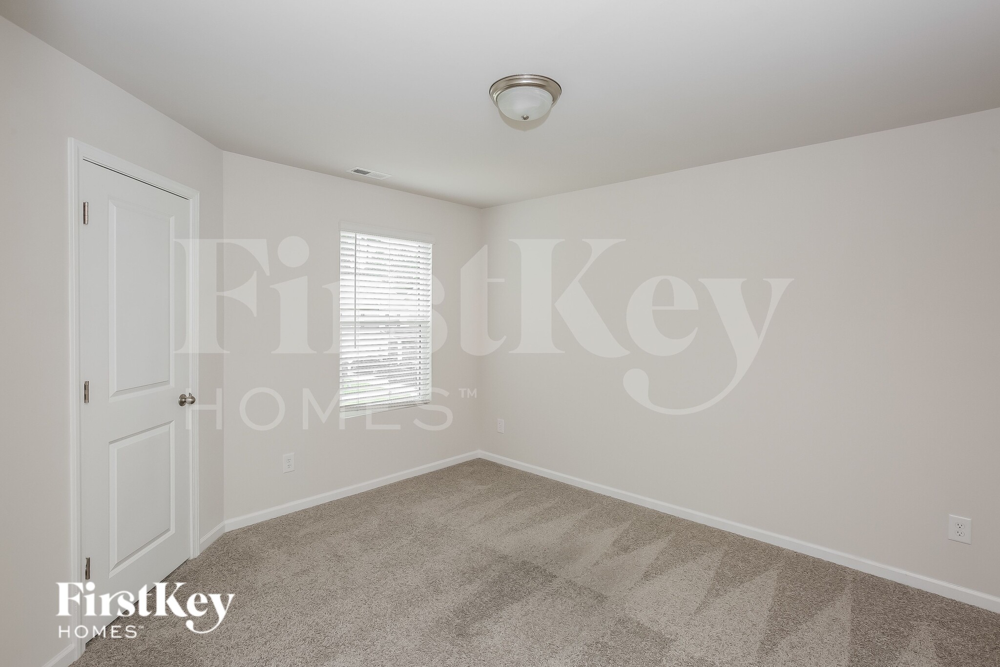 Building Photo - 9605 Hamel St