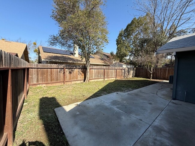 Building Photo - Newly updated 3-bedroom single story home!