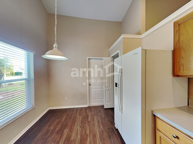 Building Photo - 10524 Walker Vista Dr