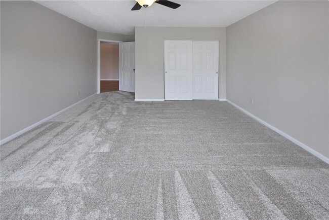 Building Photo - 423 Shirley Ridge Dr