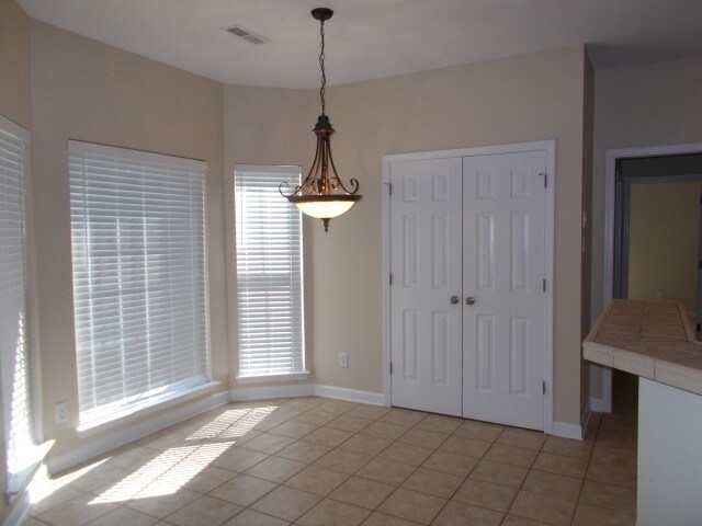 Building Photo - 5028 Shadow Pine Drive
